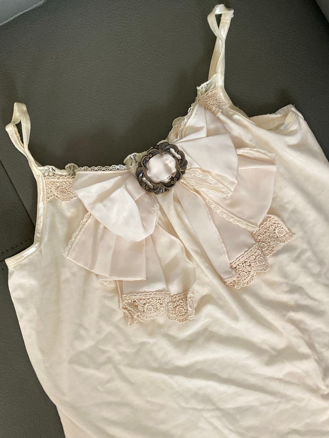 엑시스팜 리본 나시 상품이미지1