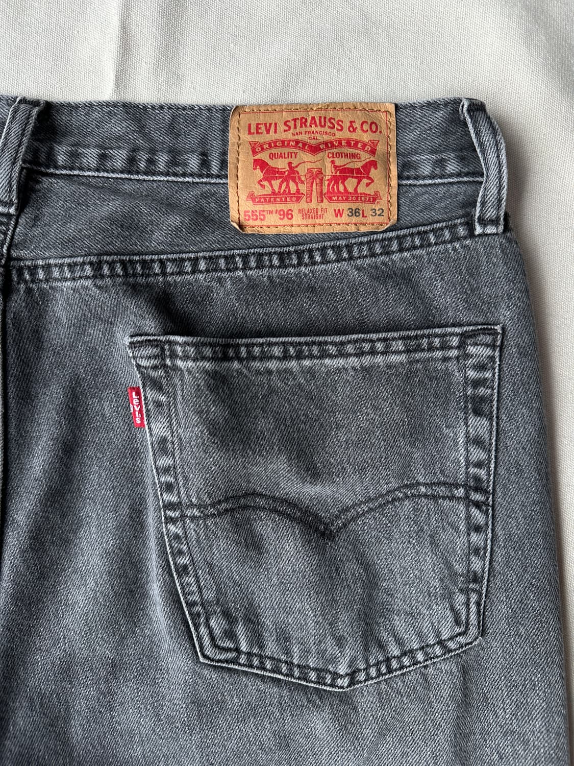 리바이스 555 96 릴렉스 스트레이트 데님팬츠 36 상품이미지8
