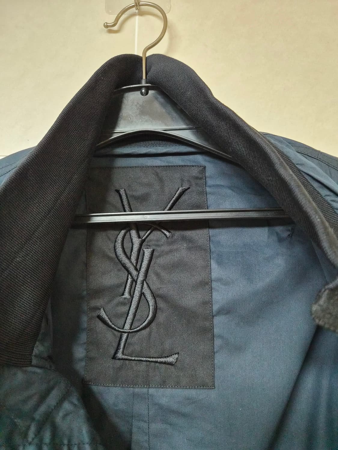 입생로랑 정품 남성집업 100 상품이미지2