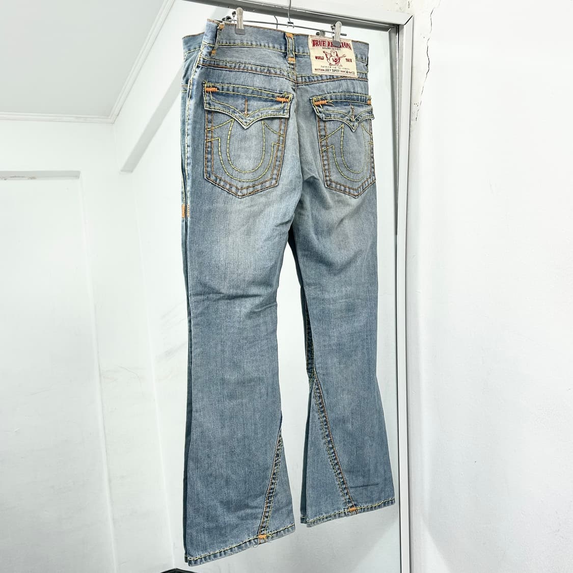 트루릴리전 월드투어 부츠컷 데님 팬츠 상품이미지4