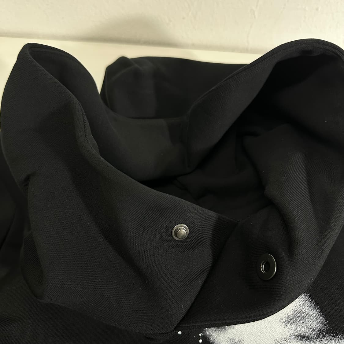 L 비비안웨스트우드 블랙 스프레이 후드티 상품이미지6