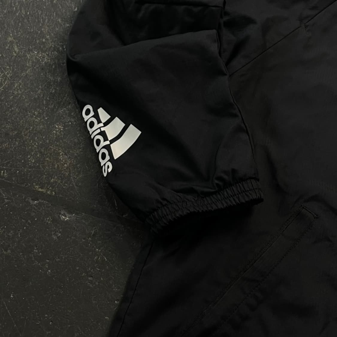 105 아디다스 바람막이 상품이미지3