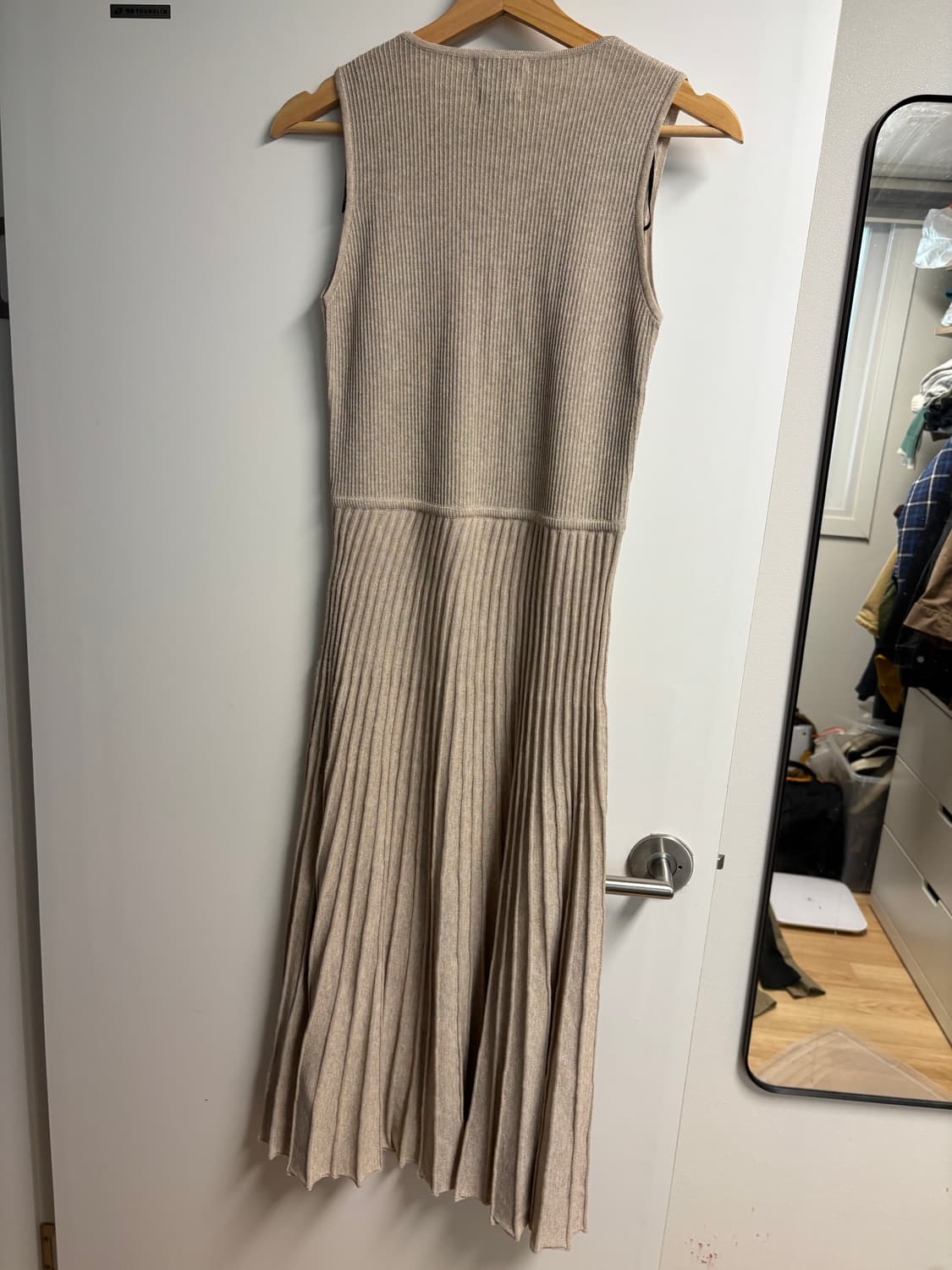 [S] 마시모 두띠 니트 플리티드 원피스 베이지 상품이미지3