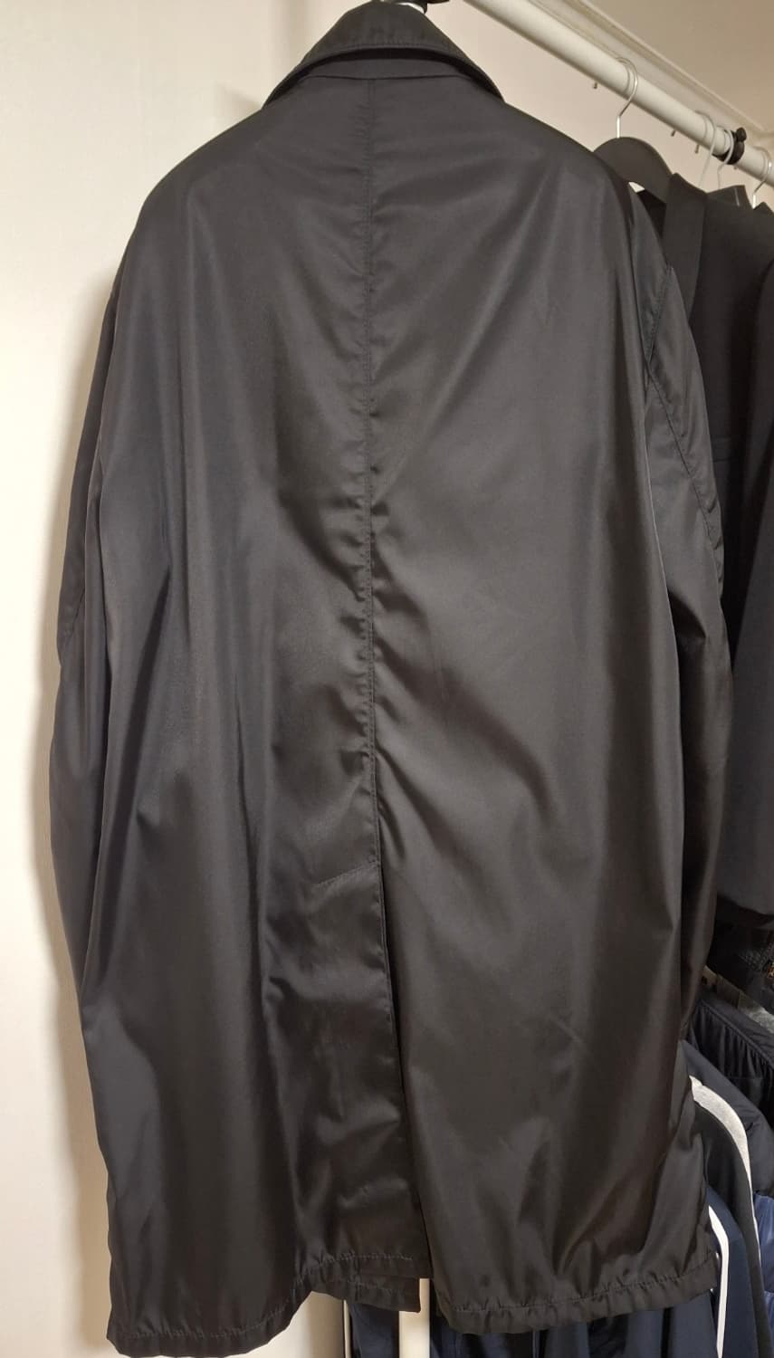 [52] 프라다 삼각로고 리나일론 레인코트 레인자켓 상품이미지5