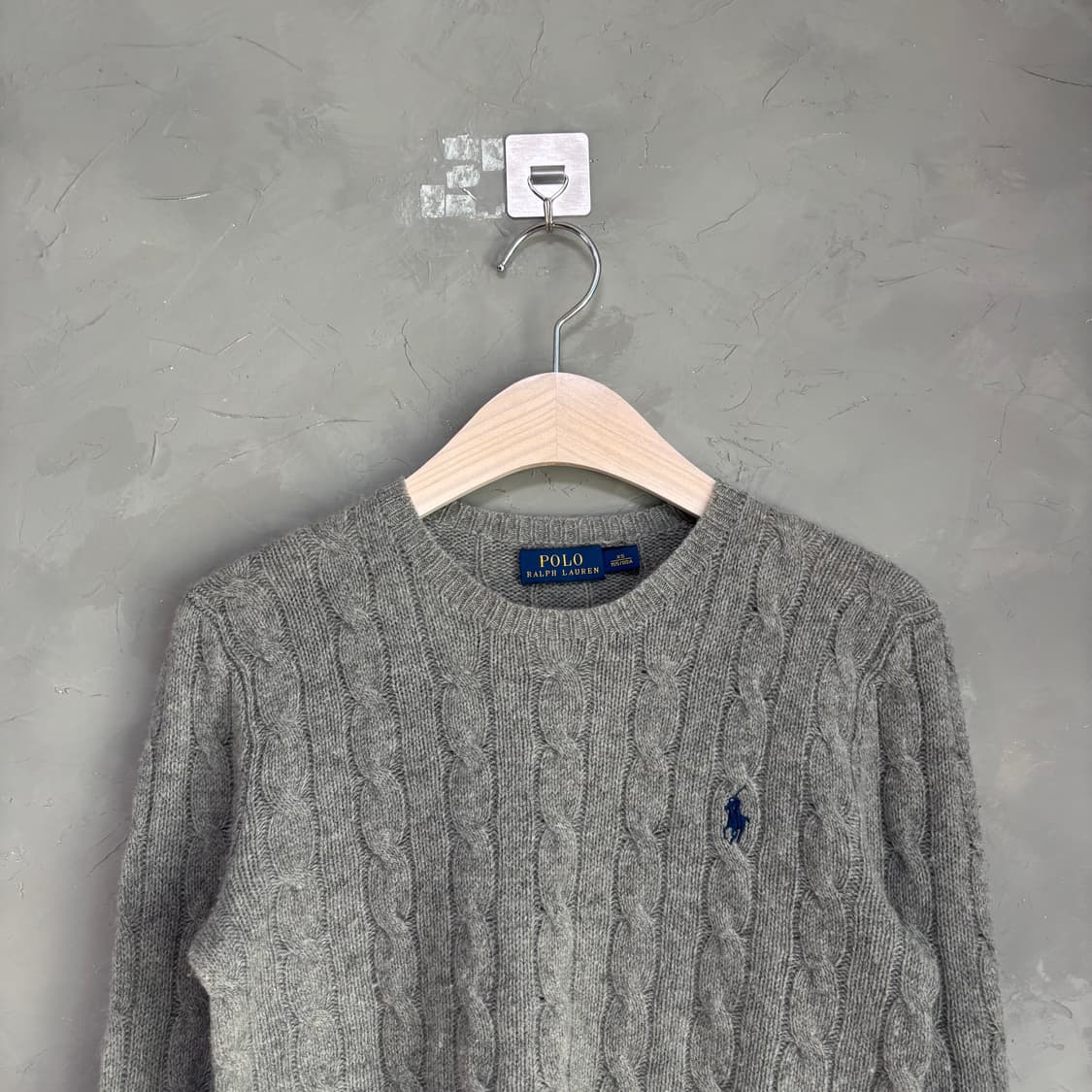 폴로 랄프로렌 메리노울 캐시미어 꽈배기 니트 그레이 상품이미지2