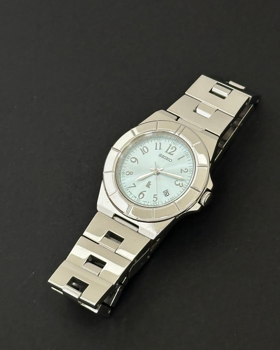 세이코 루키아 스카이블루 썬버스트 다이얼 시계 상품이미지4