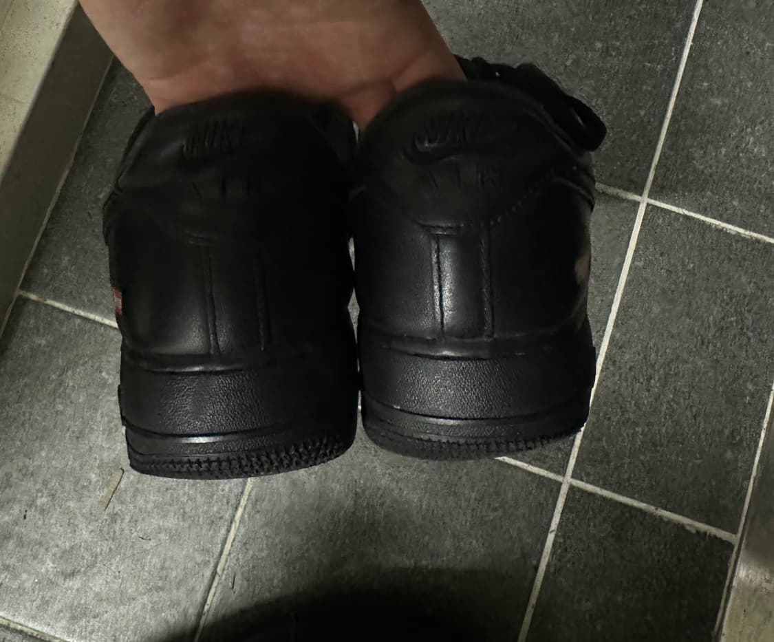 나이키 슈프림 에어포스 1로우 블랙 270 상품이미지4