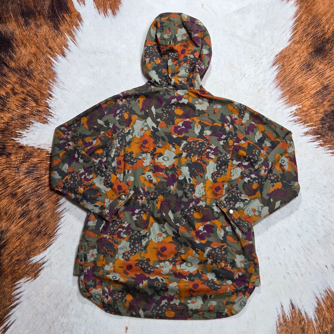 썰스데이 아일랜드 플라워 카모 야상 자켓 상품이미지4