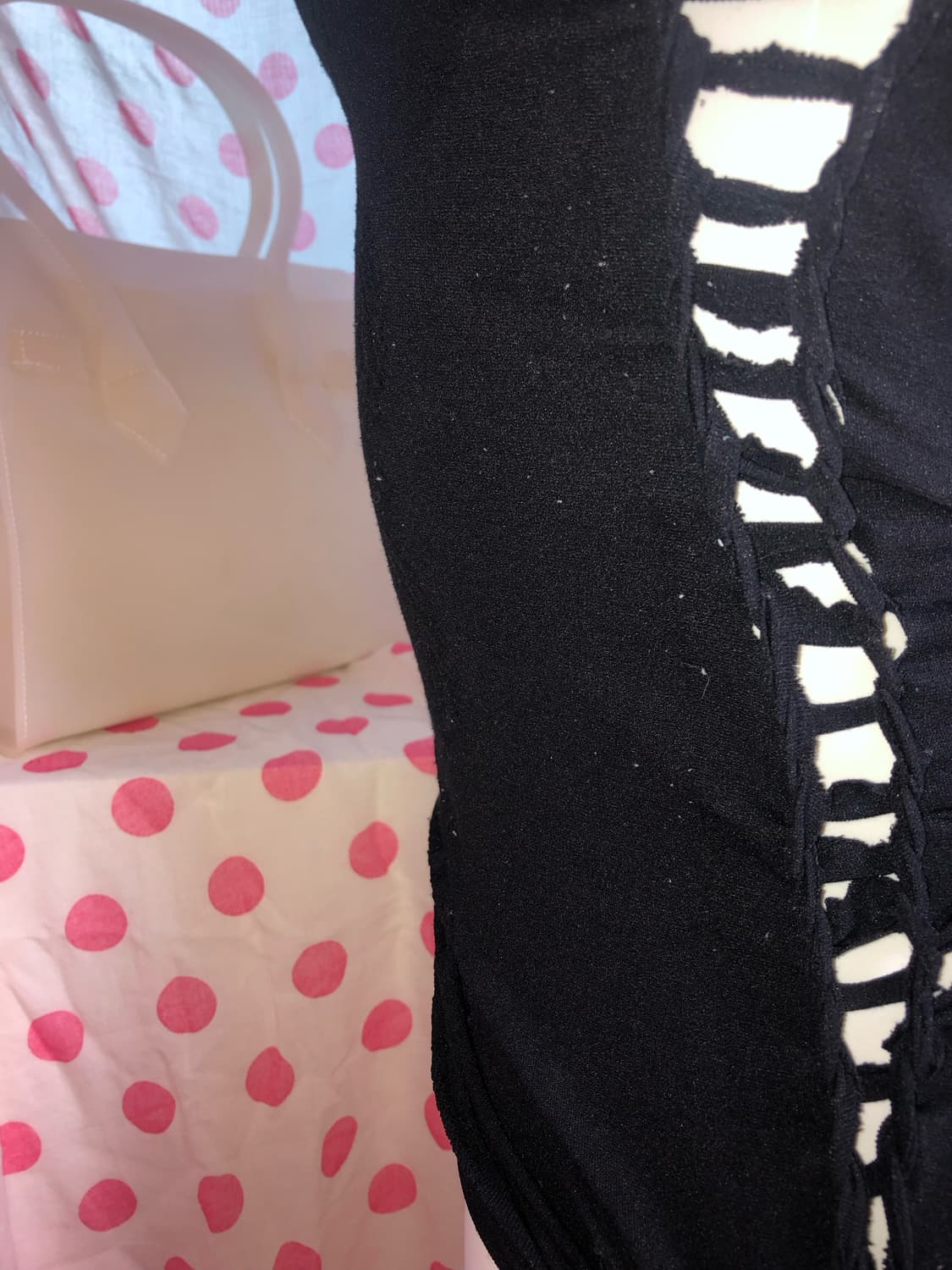 black cross cutting top 상품이미지4