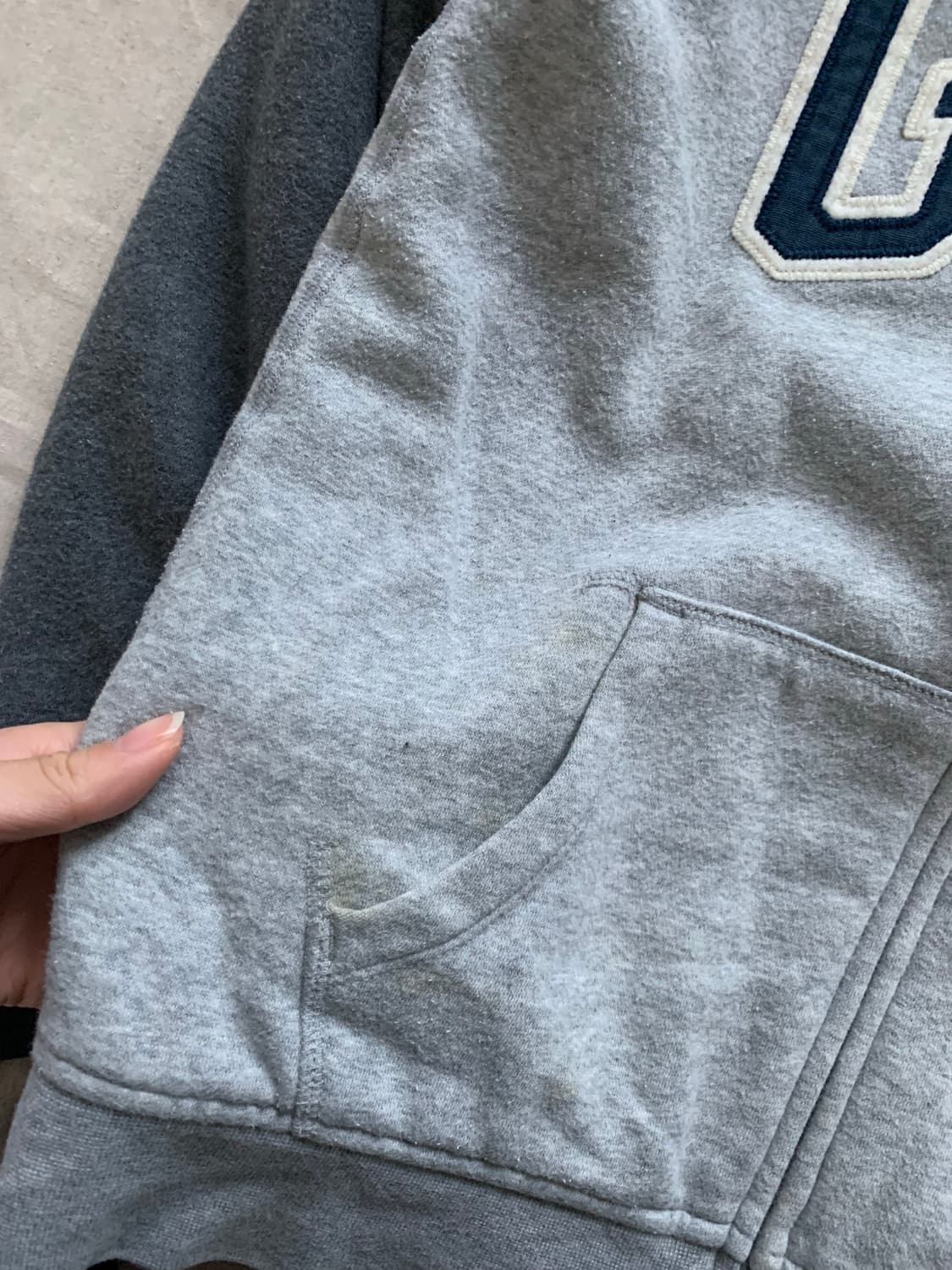 갭 중앙 빅 로고 기모 양털 나그랑 패턴 후드집업 상품이미지8