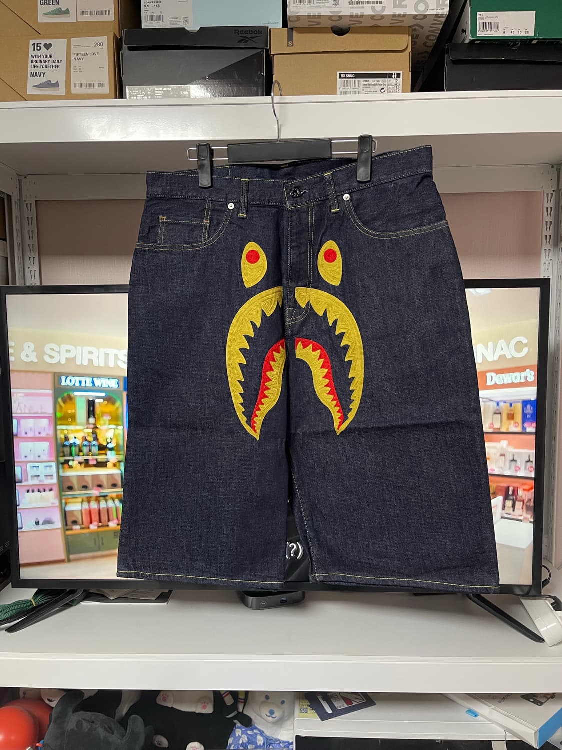 XL)베이프 샤크 데님 반바지 상품이미지1