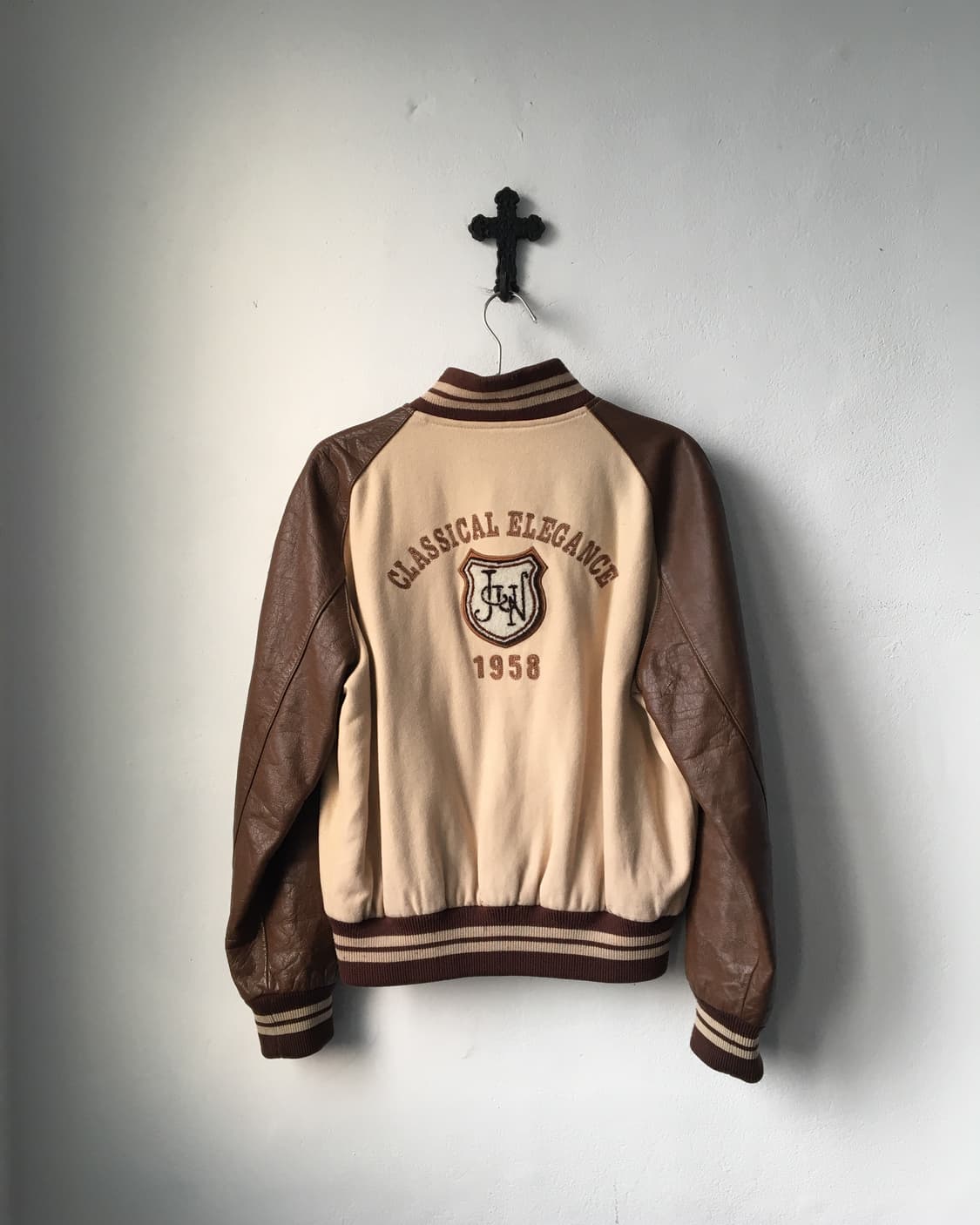 Leather layer varsity jacket 상품이미지3