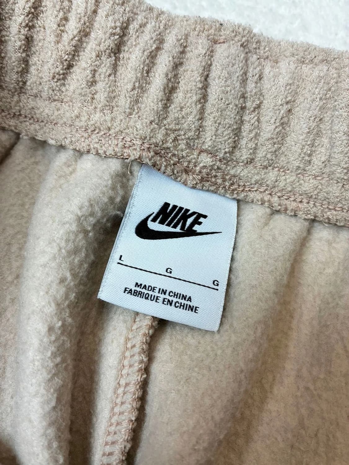 나이키 22FW 플러시 하이라이즈 오버 플리스 팬츠 PN5763    상품이미지7