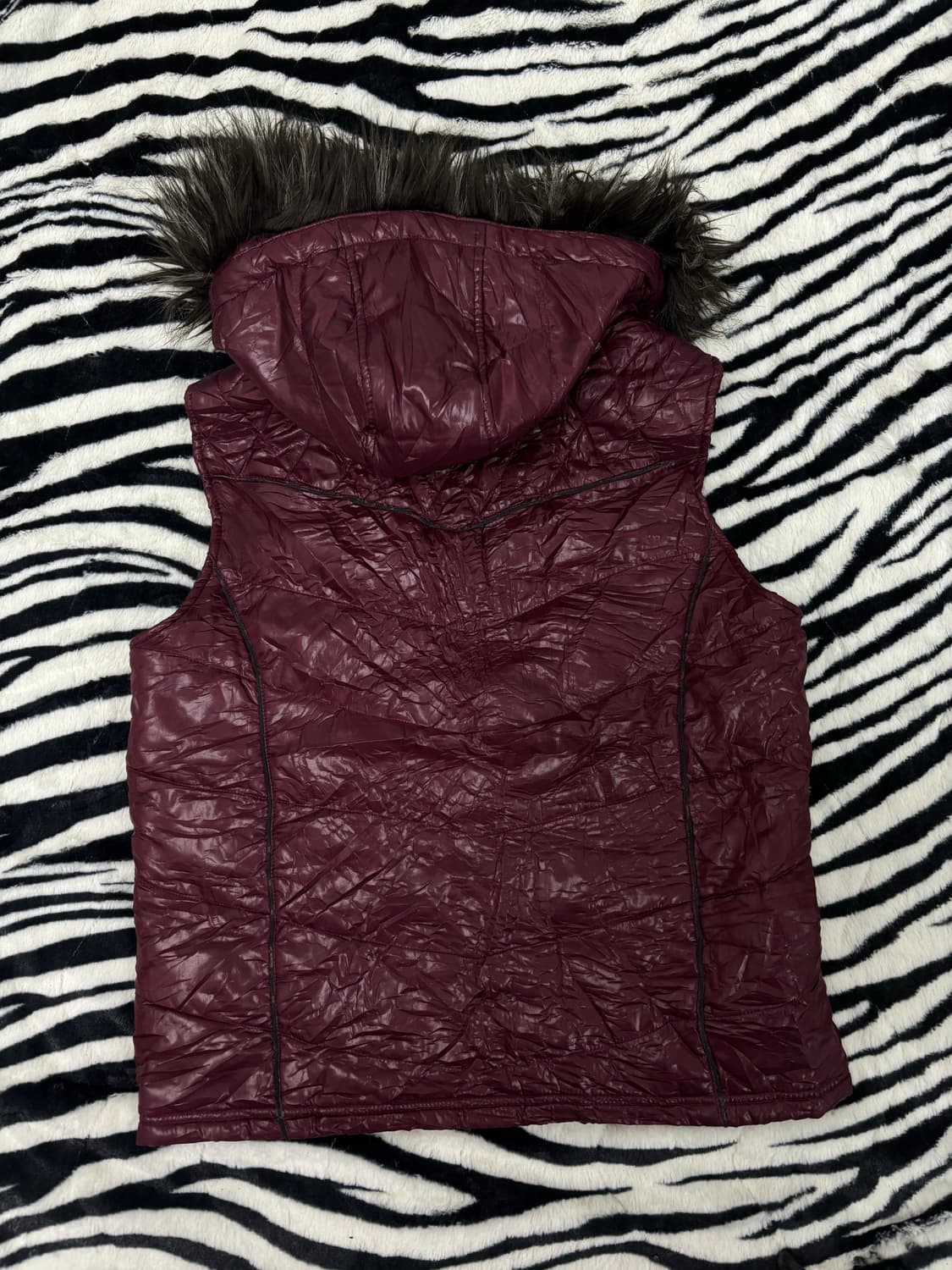 [Journal Report]VEKI Burgundy Black Fur  상품이미지10