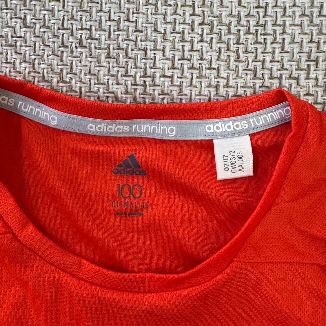 100 아디다스 러닝 기능성 티셔츠 0409D 상품이미지2
