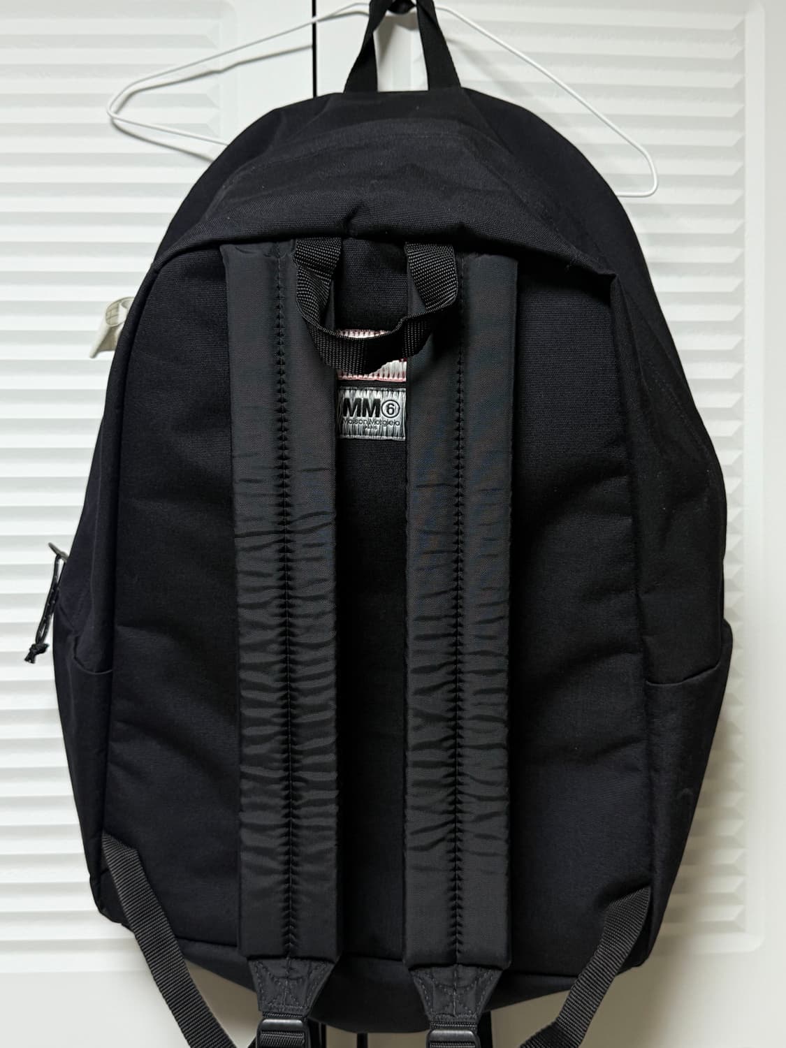 마르지엘라 mm6 이스트팩 백팩 상품이미지2