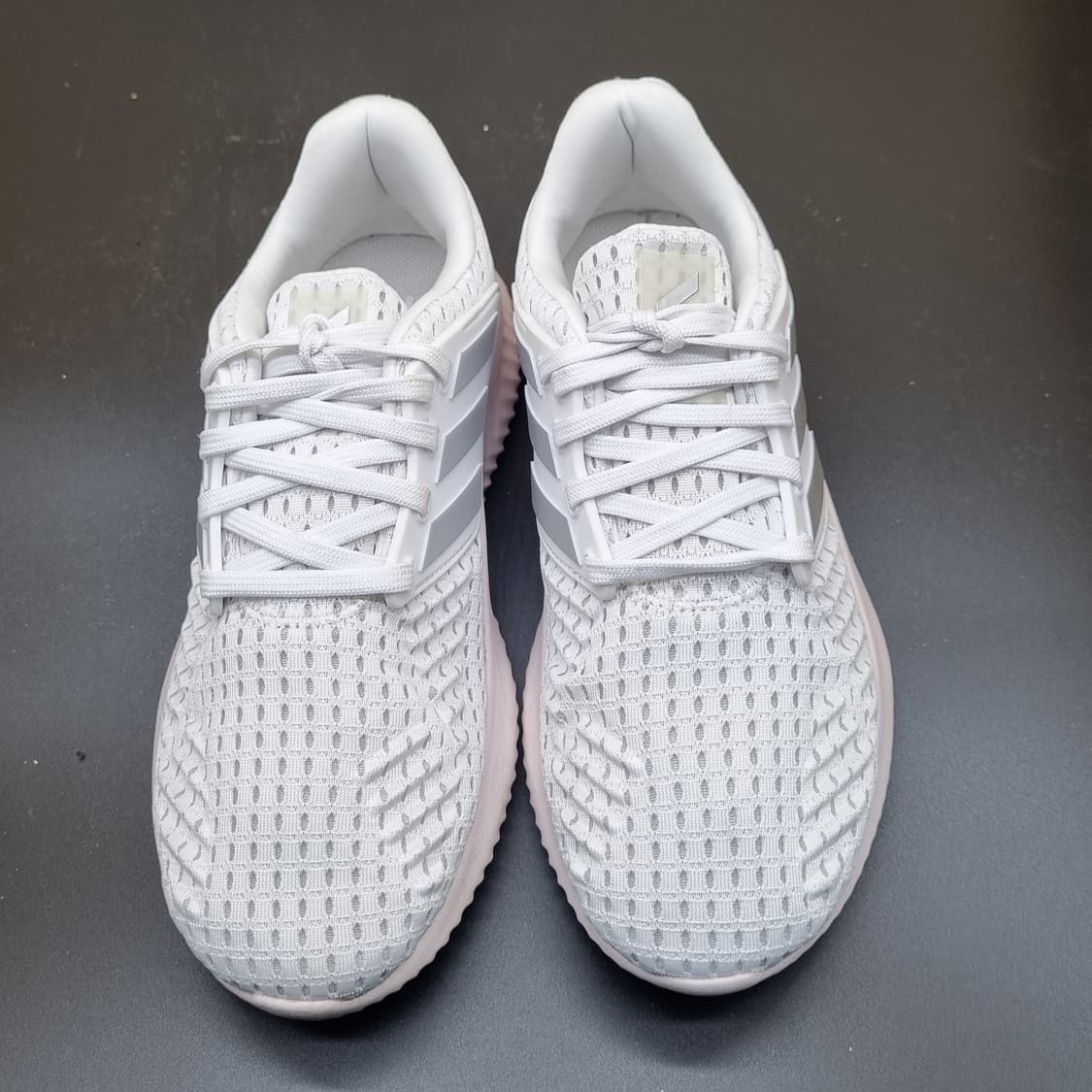 아디다스 알파 바운스 여성운동화230  상품이미지2