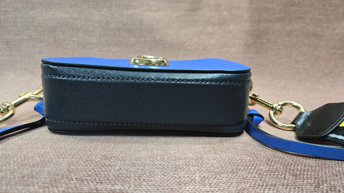 마크제이콥스 정품 스냅샷 블루 크로스백  상품이미지5