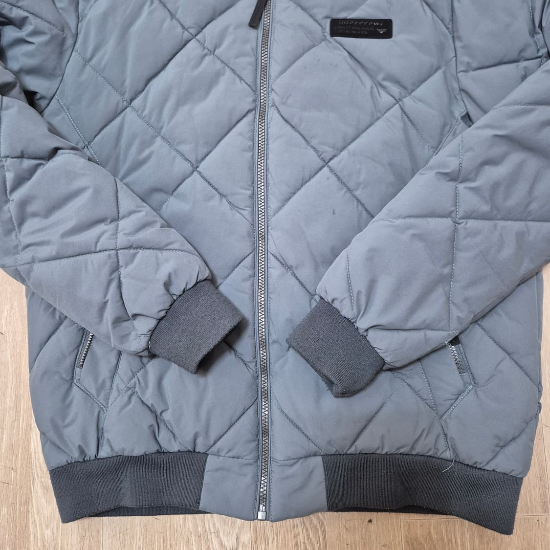인터크루 남성 퀼팅 항공점퍼 상품이미지3