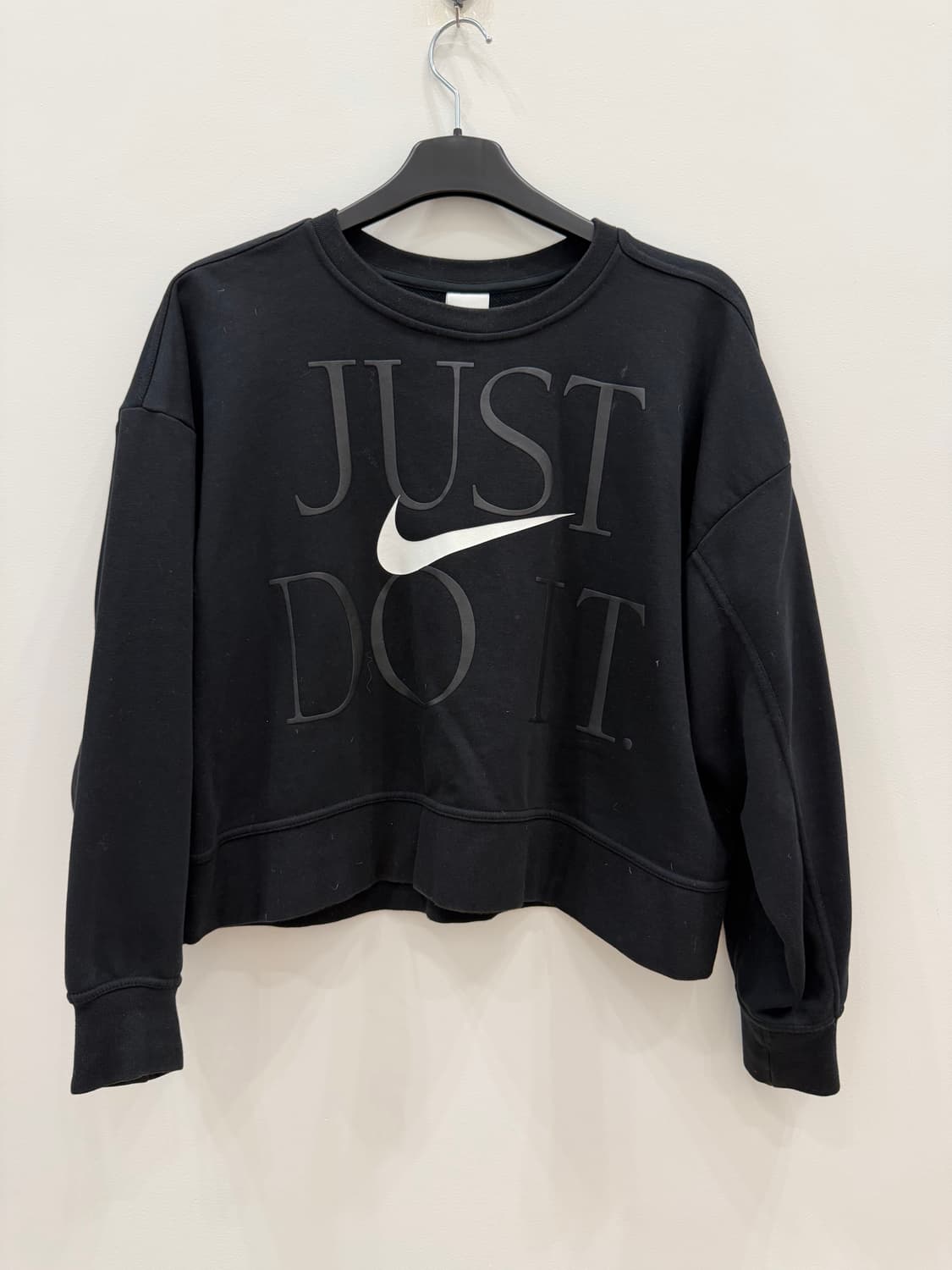 나이키 세미 크롭 맨투맨 상품이미지1