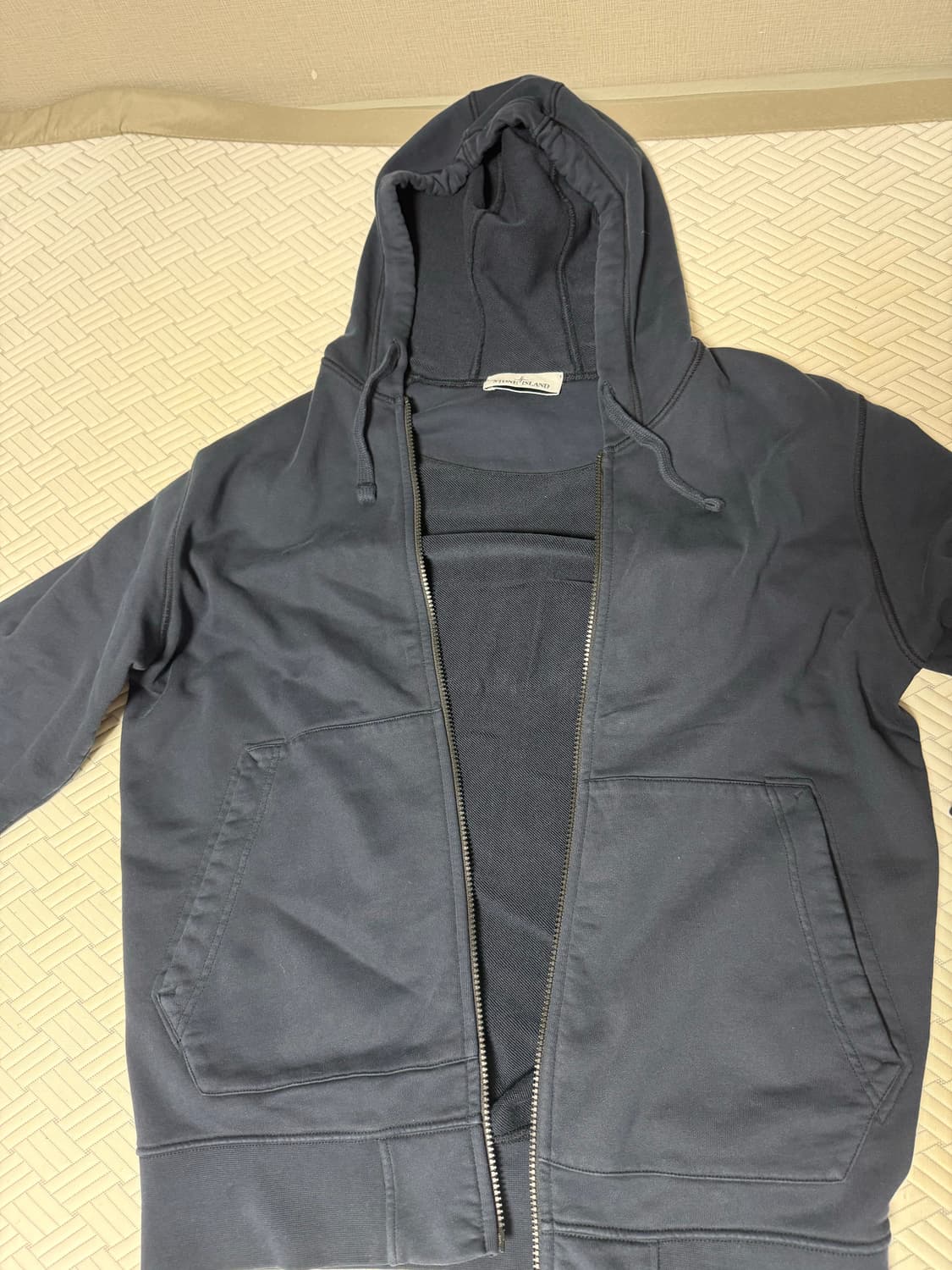 스톤아일랜드 후드집업 네이비 L 상품이미지4