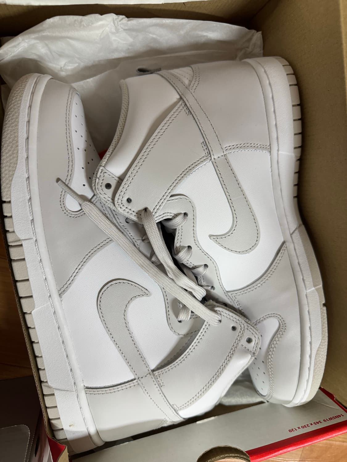 나이키 덩크 하이 레트로 화이트/그레이 280 상품이미지1