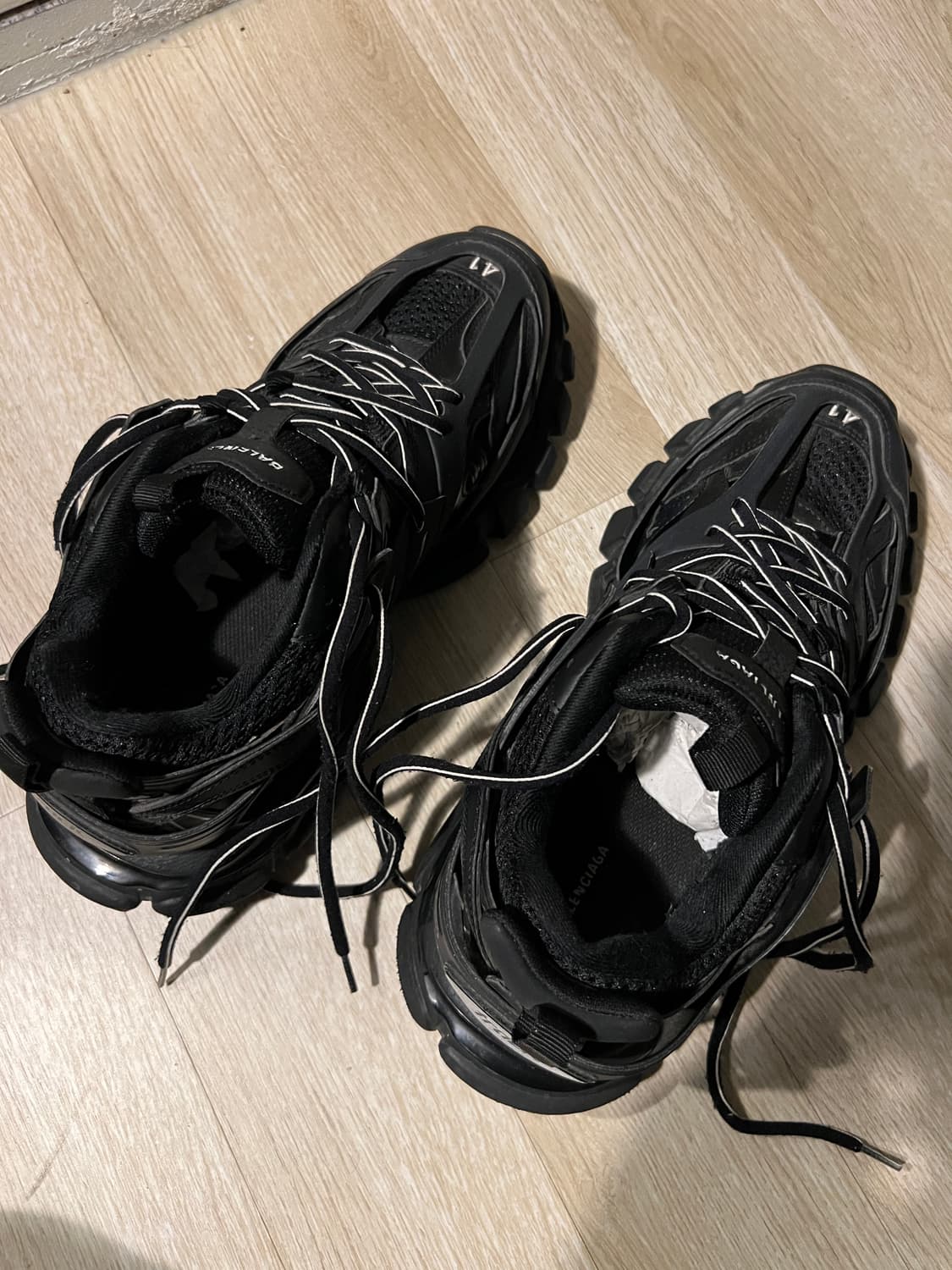 발렌시아가 트랙 스니커즈 블랙 41 상품이미지5