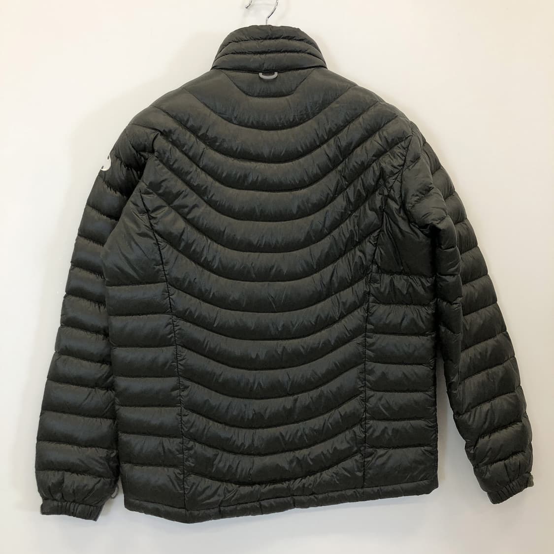 아이더 구스다운 경량패딩 M 상품이미지4