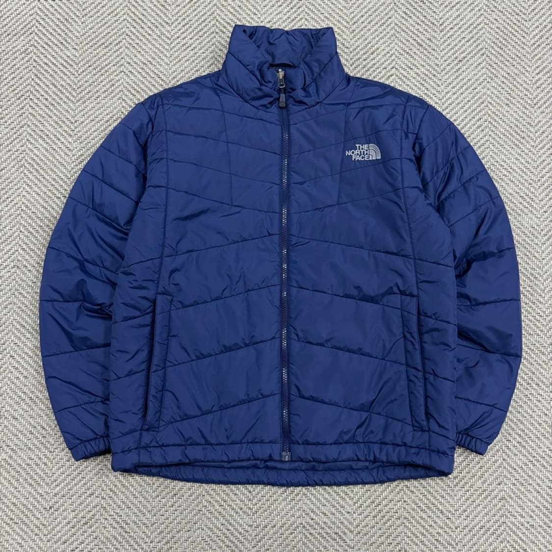 노스페이스 라이트 패딩 v3181 상품이미지1