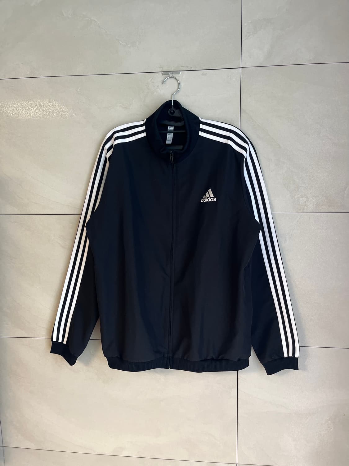 아디다스 우븐 바람막이 블랙 (XL size) 상품이미지3