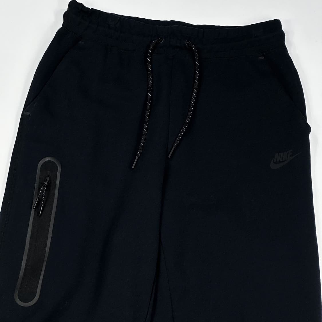 나이키 퓨추라 블랙 테크팩 조거팬츠 (S 여성추천) 상품이미지4