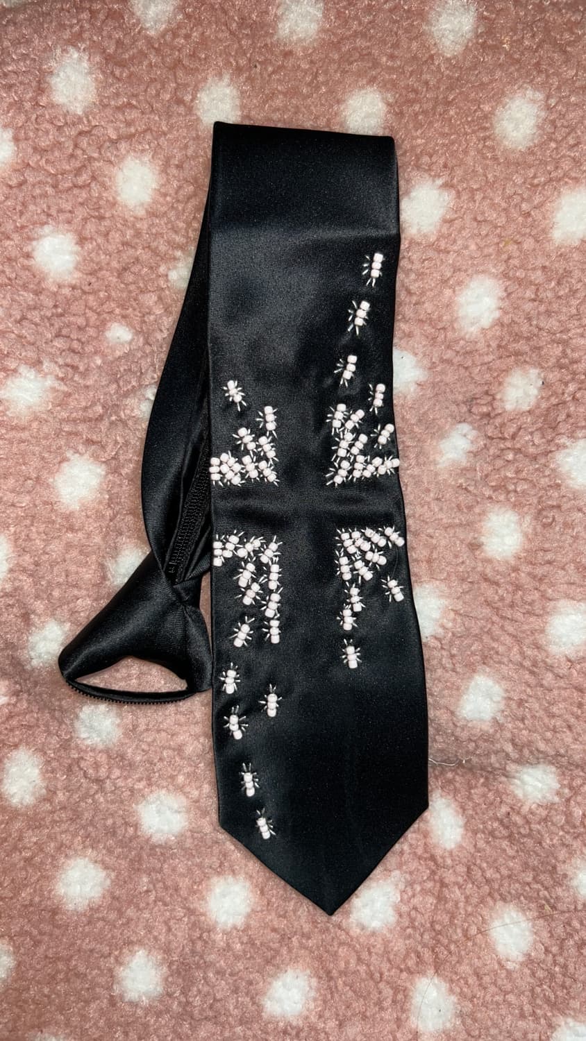 몰려드는 흰개미 넥타이 상품이미지1