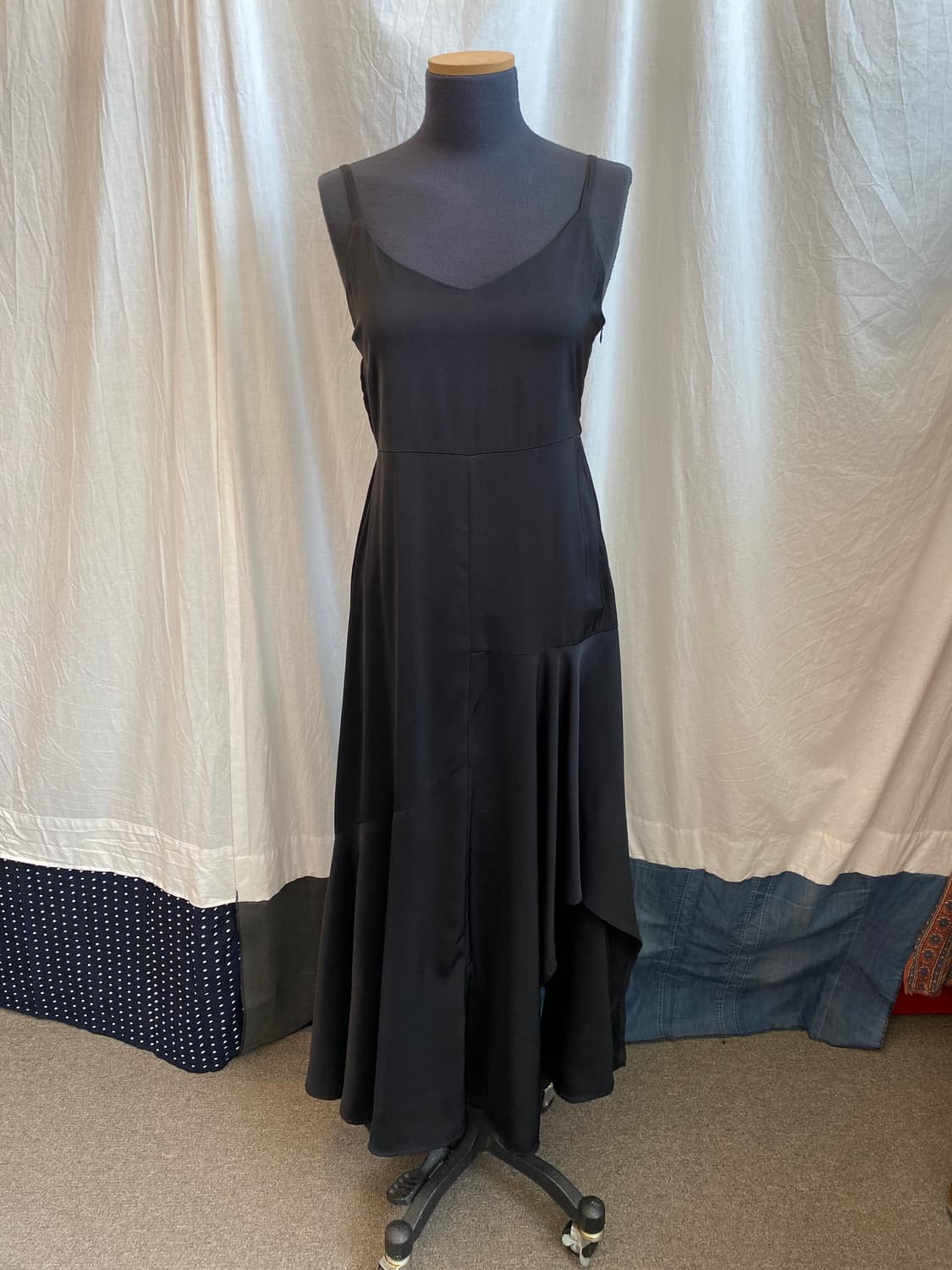 GRL 블랙 언발란스 민소매원피스(M) 상품이미지1