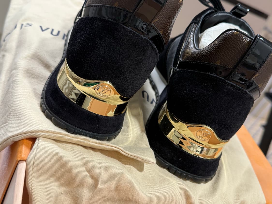 루이비통 런어웨이 블랙 모노그램 정품 225-230 상품이미지3