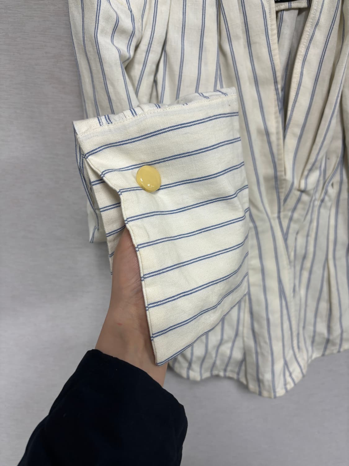 자크뮈스 볼류미너스 숄더 셔츠 36 상품이미지2