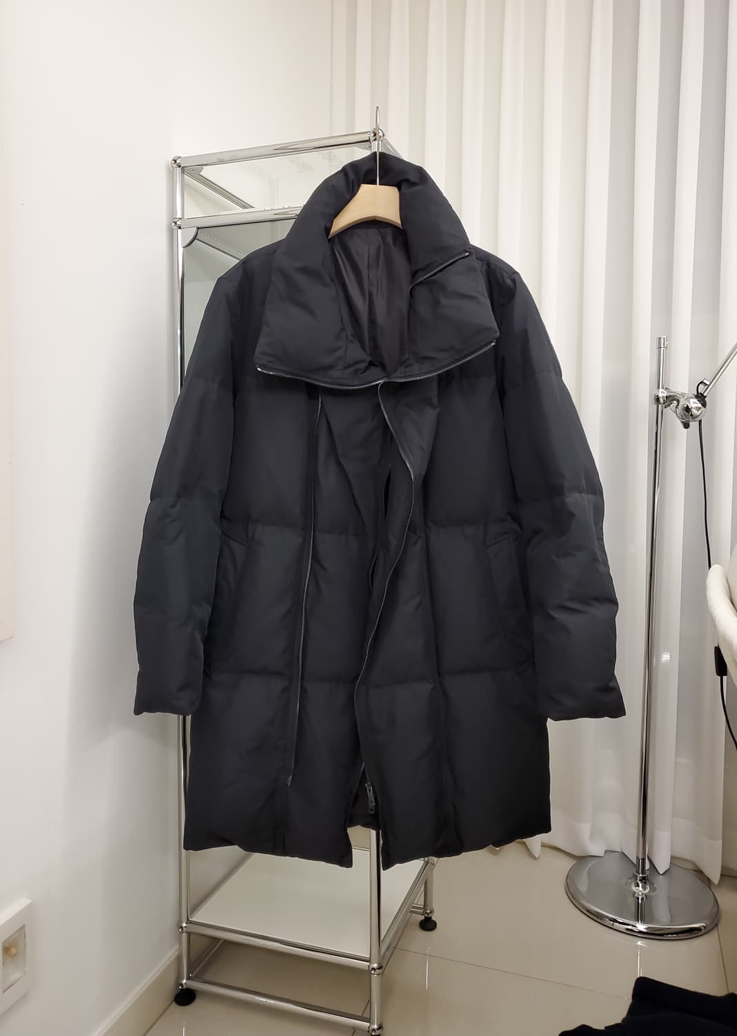 솔리드 옴므 더블 지퍼 하이넥 구스 다운 롱패딩 상품이미지3