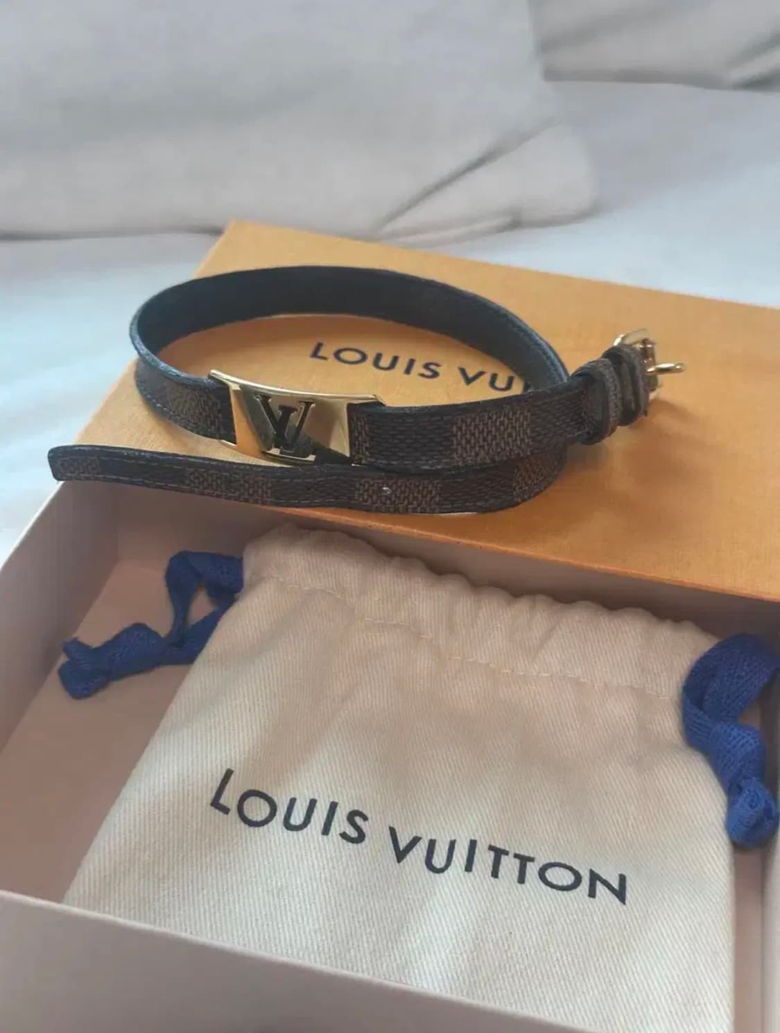 정품 루이비통 다미에 LV 이니셜 브레이슬릿 팔찌 상품이미지2