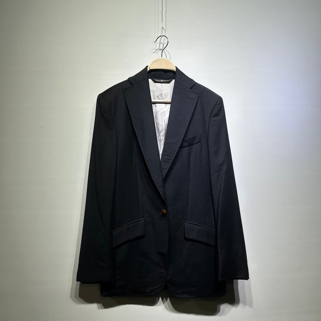 비비안 웨스트 우드 정장 셋업 판매합니다 상품이미지2