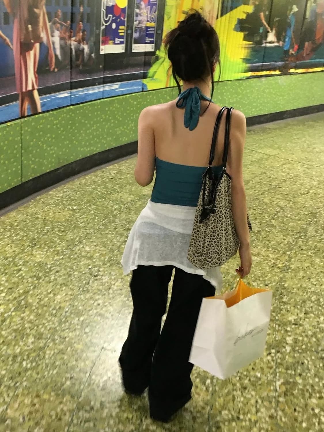 스터드 홀터넥 나시 브라운 상품이미지3