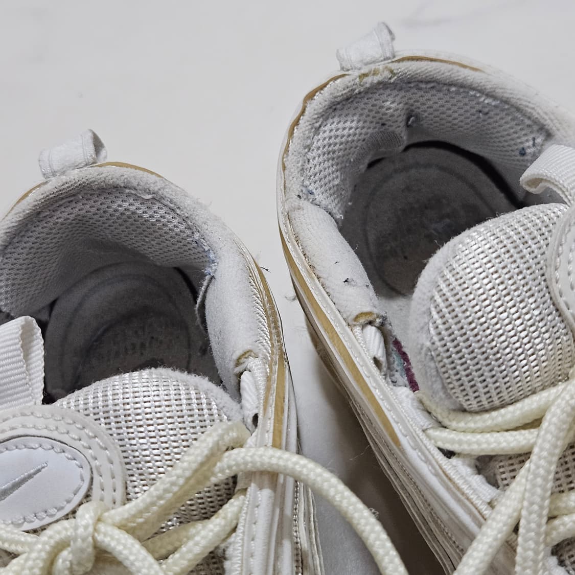 나이키 에어맥스 97 화이트 240mm 상품이미지7