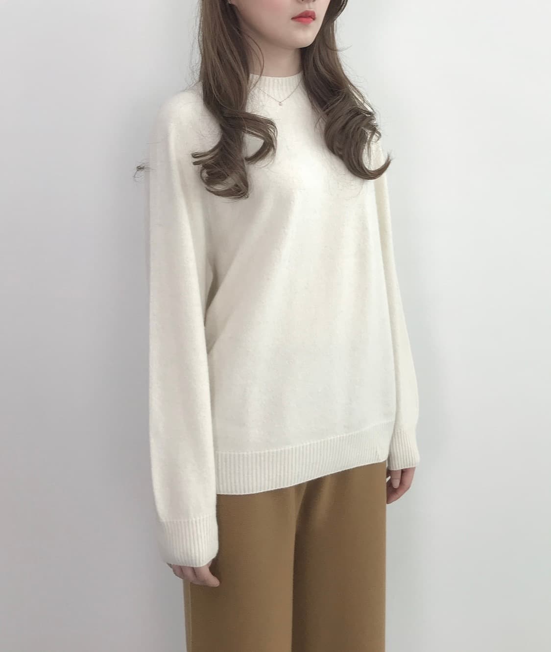 메리노 울캐시 홀가먼트 반목니트 크림 (M)새상품 상품이미지1