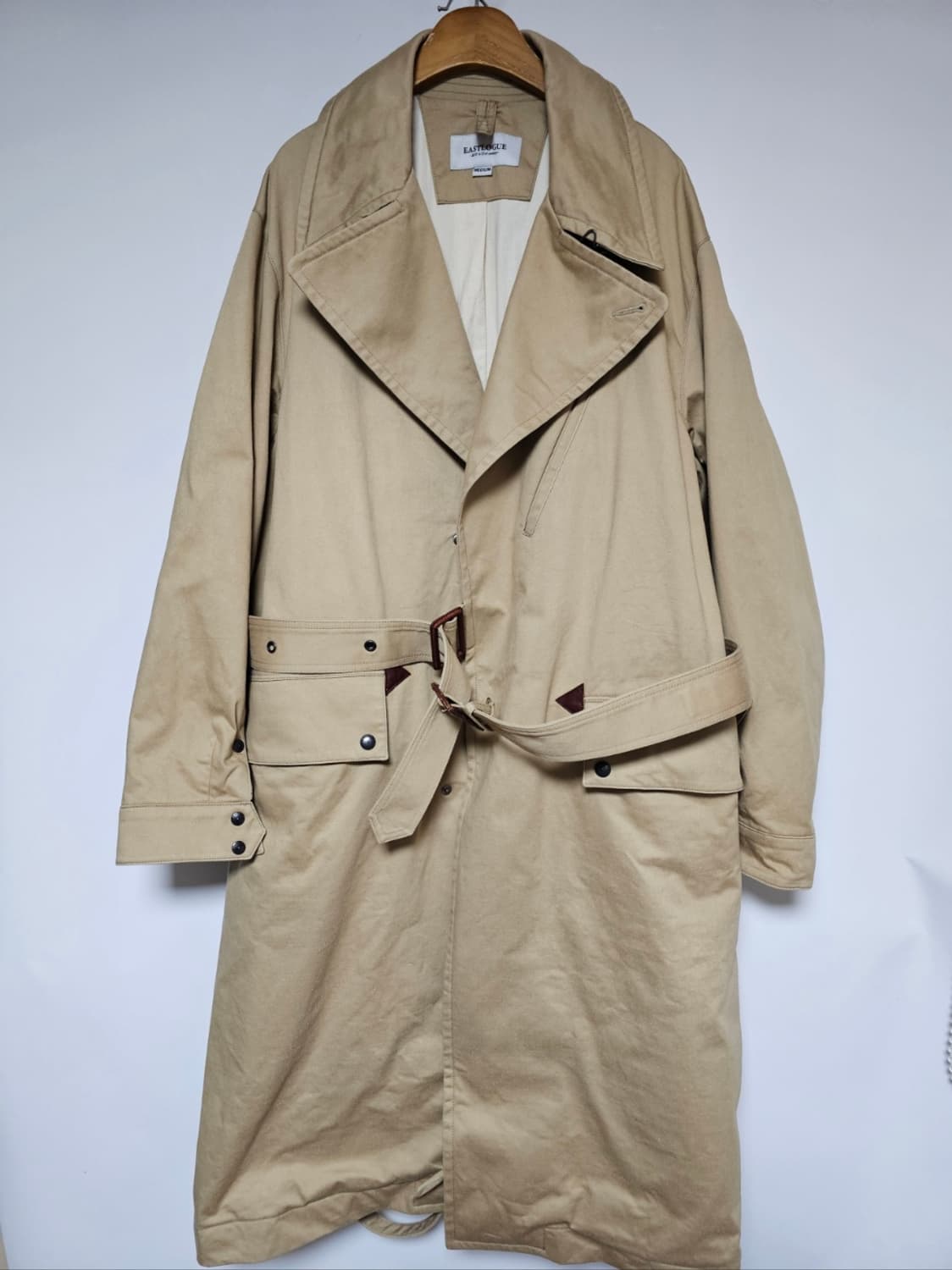 이스트로그디스패치코트 상품이미지1