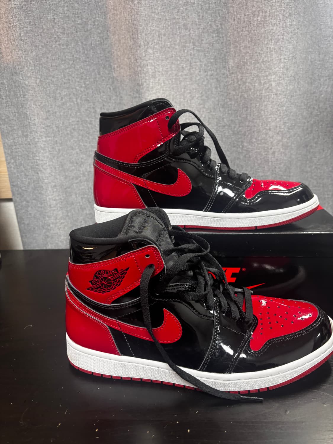 나이키 조던 1 레트로 하이 OG 페이던트 브레드 상품이미지4