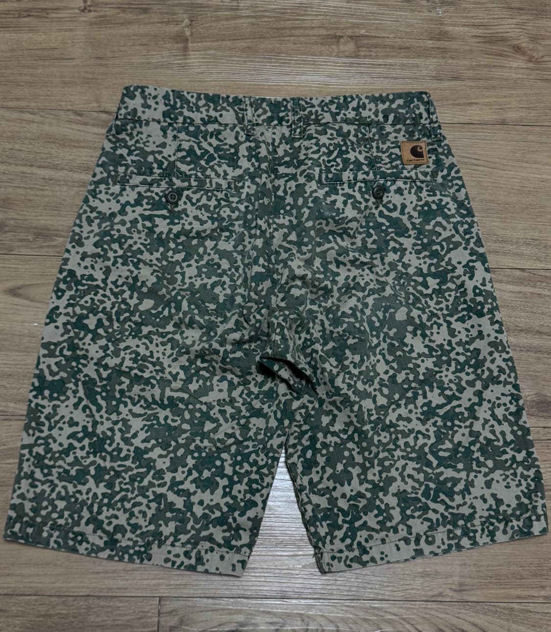 [30]칼하트 WIP 존슨 카모 쇼츠 반바지 상품이미지2