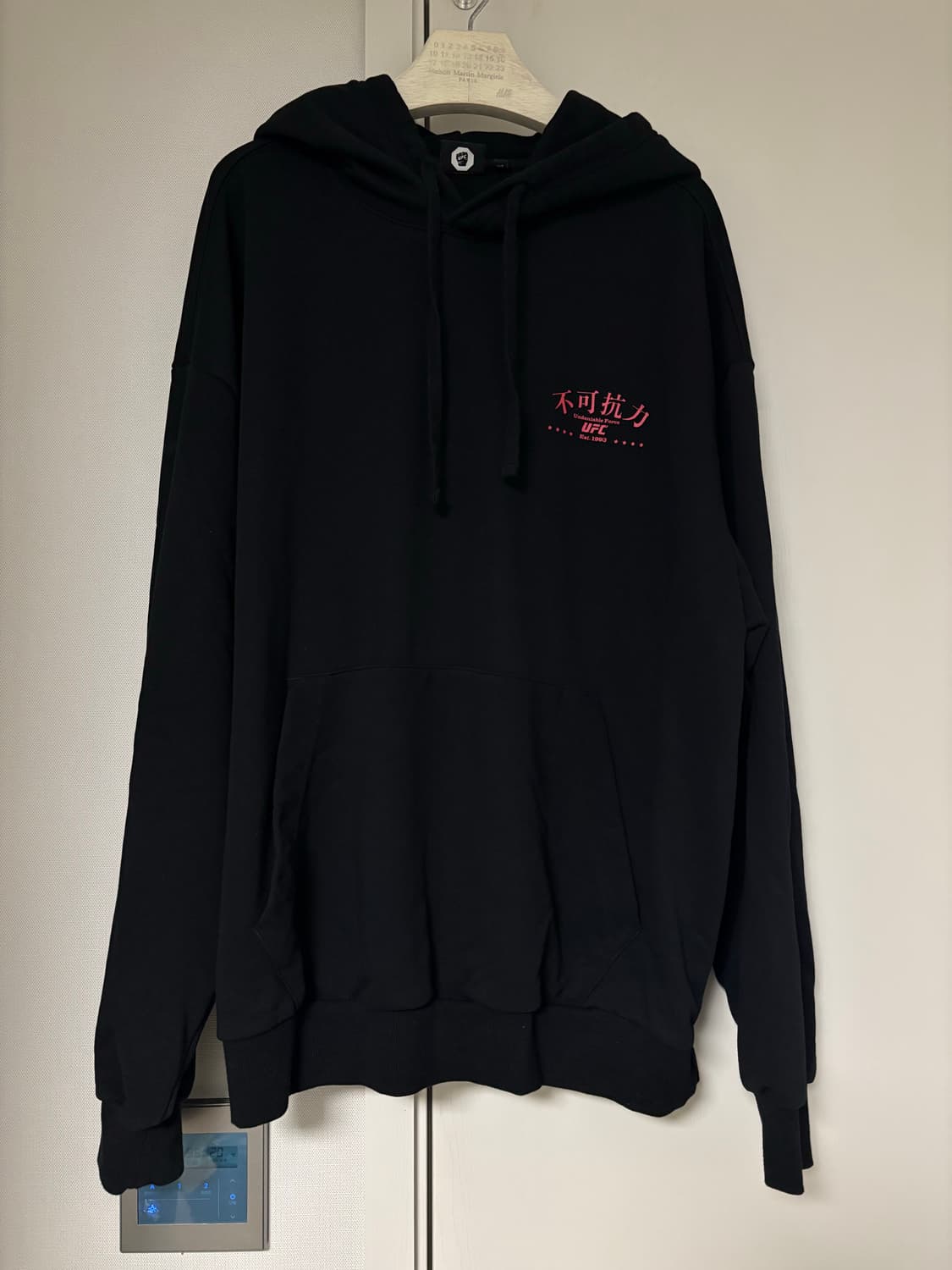 ufc 불가항력 후드티셔츠 상품이미지2