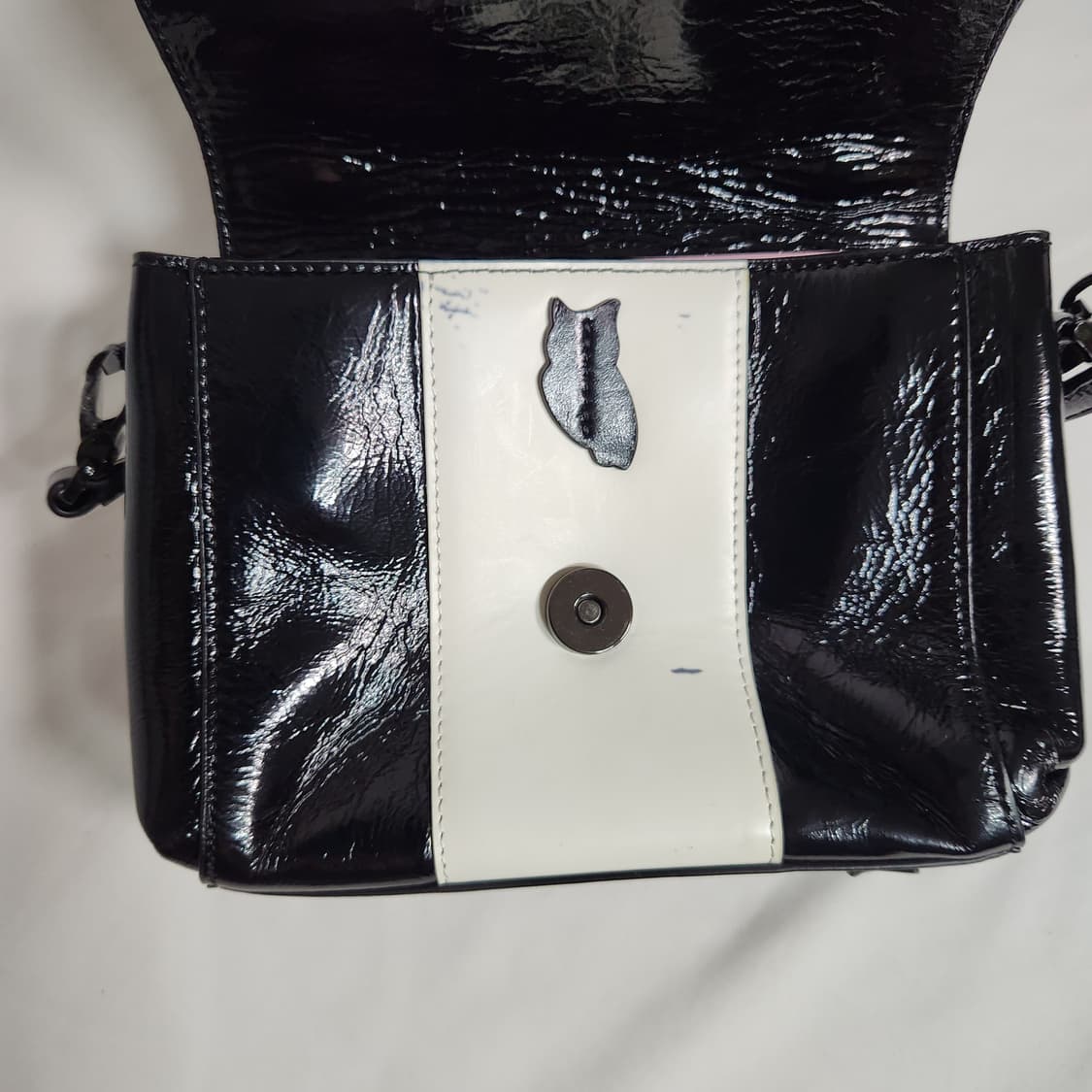 J417 쿠론 X 럭키슈에뜨 크로스백 가방
 상품이미지5