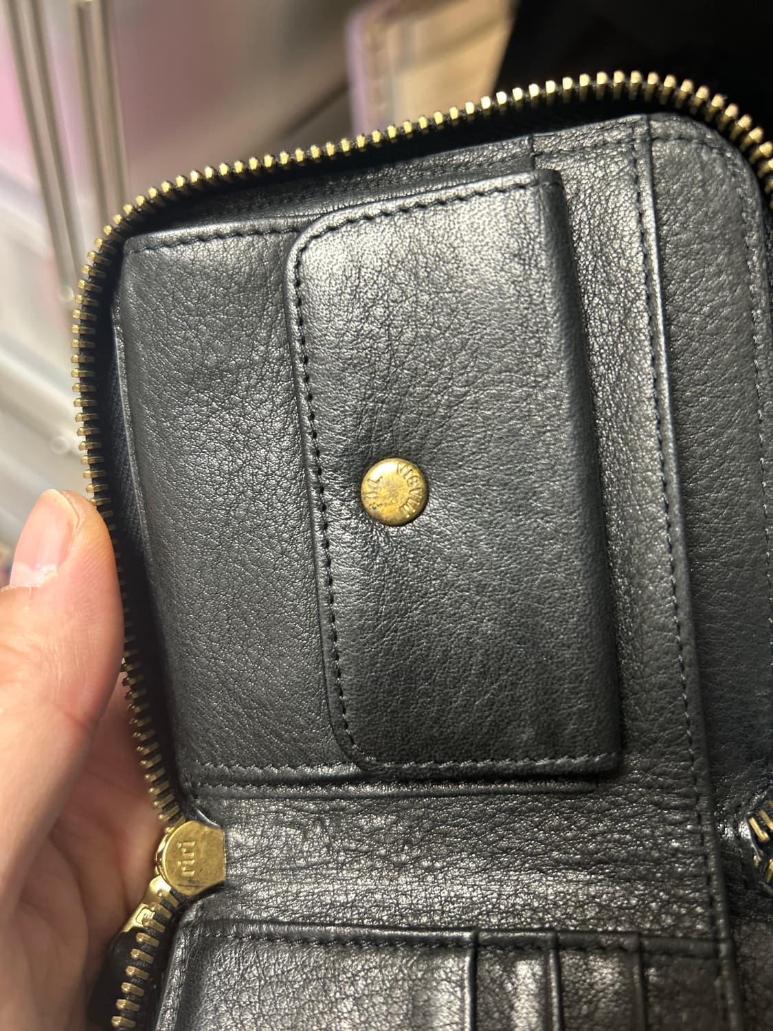 visvim 비즈빔 스웨이드 가죽 블랙 반지갑 상품이미지7