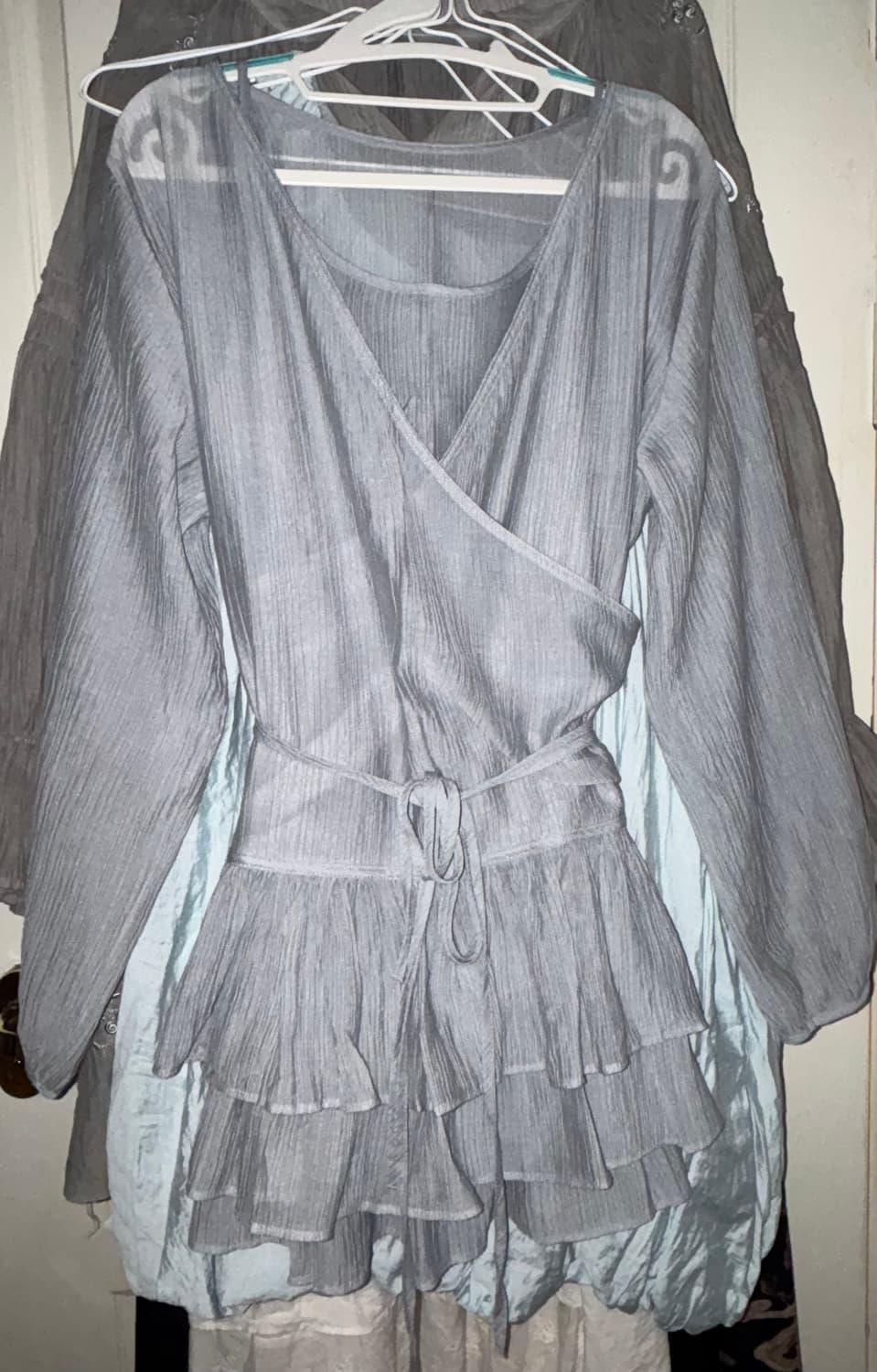 Ouro frill blouse set-up 아우로 프릴 블라우스 셋업 상품이미지4