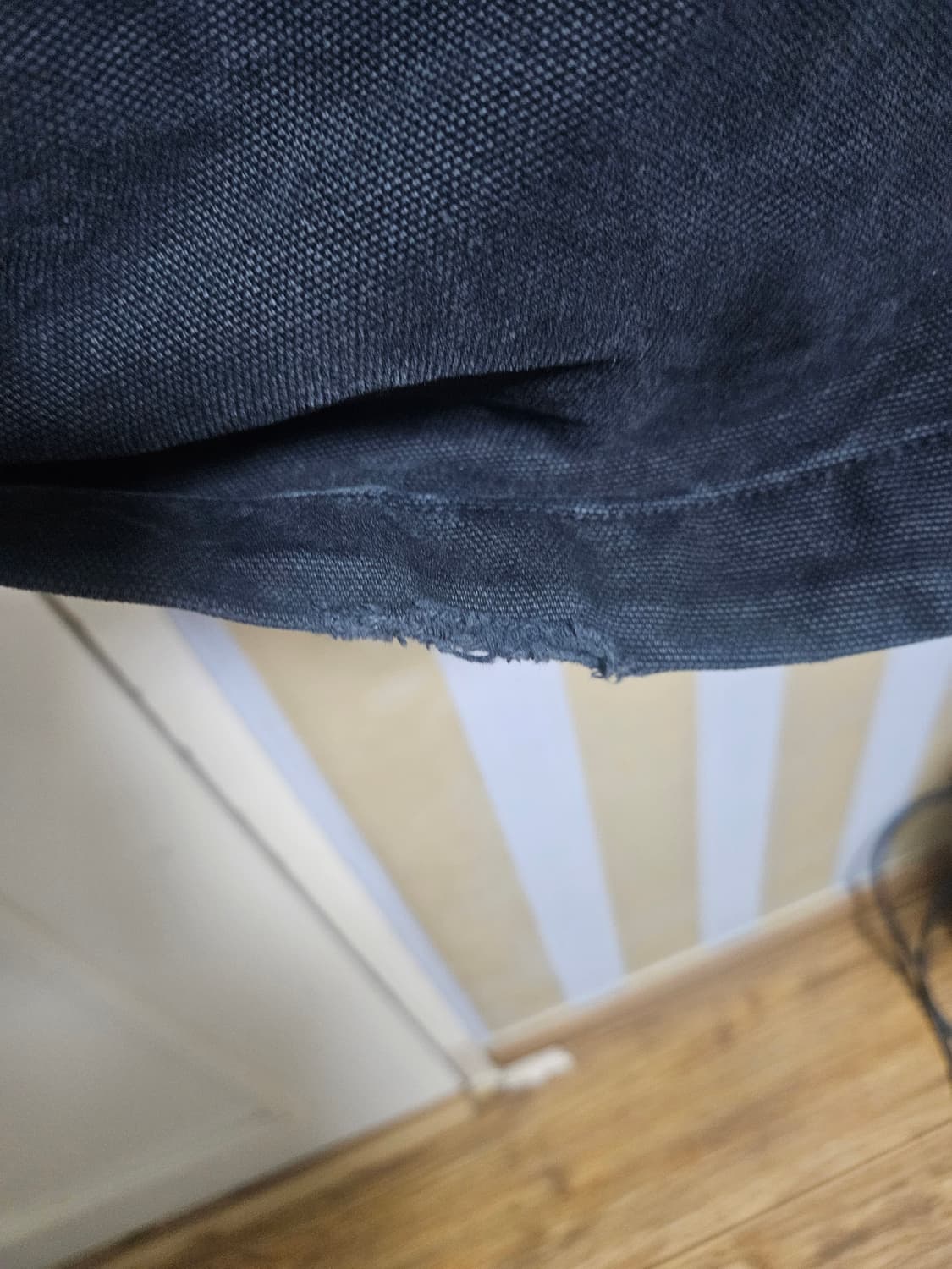 해칭룸 오버덕팬츠 블랙 4 상품이미지3