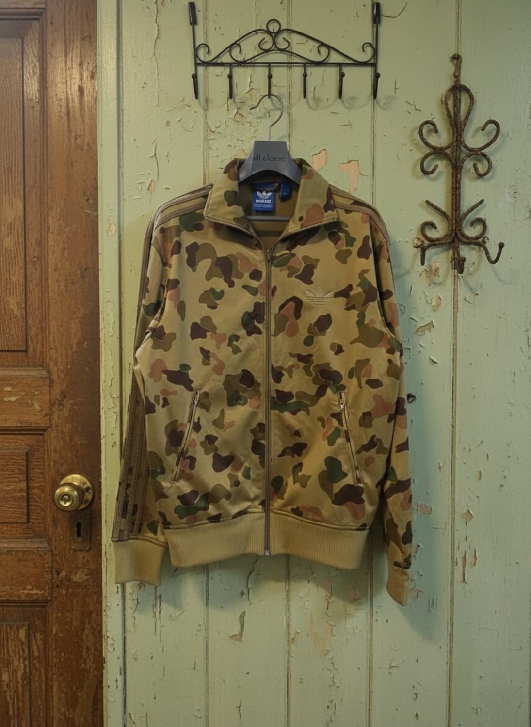 아디다스 카모 트랙탑 오버핏 95 (남/여) 상품이미지1